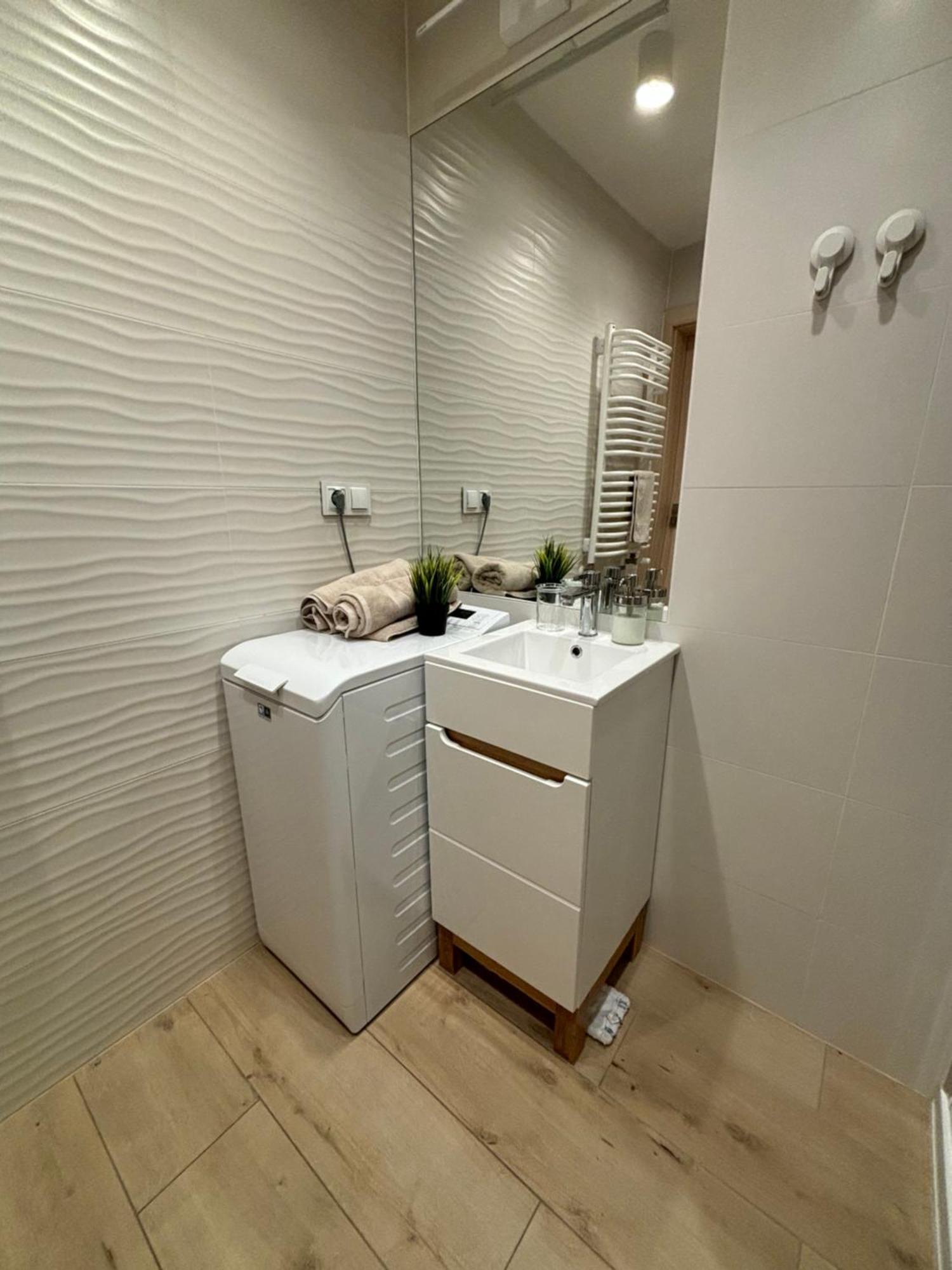 Chopin Park Lux Apartment, Self Check-In 24H, Free Parking, Air-Conditioning Poznan Habitación foto